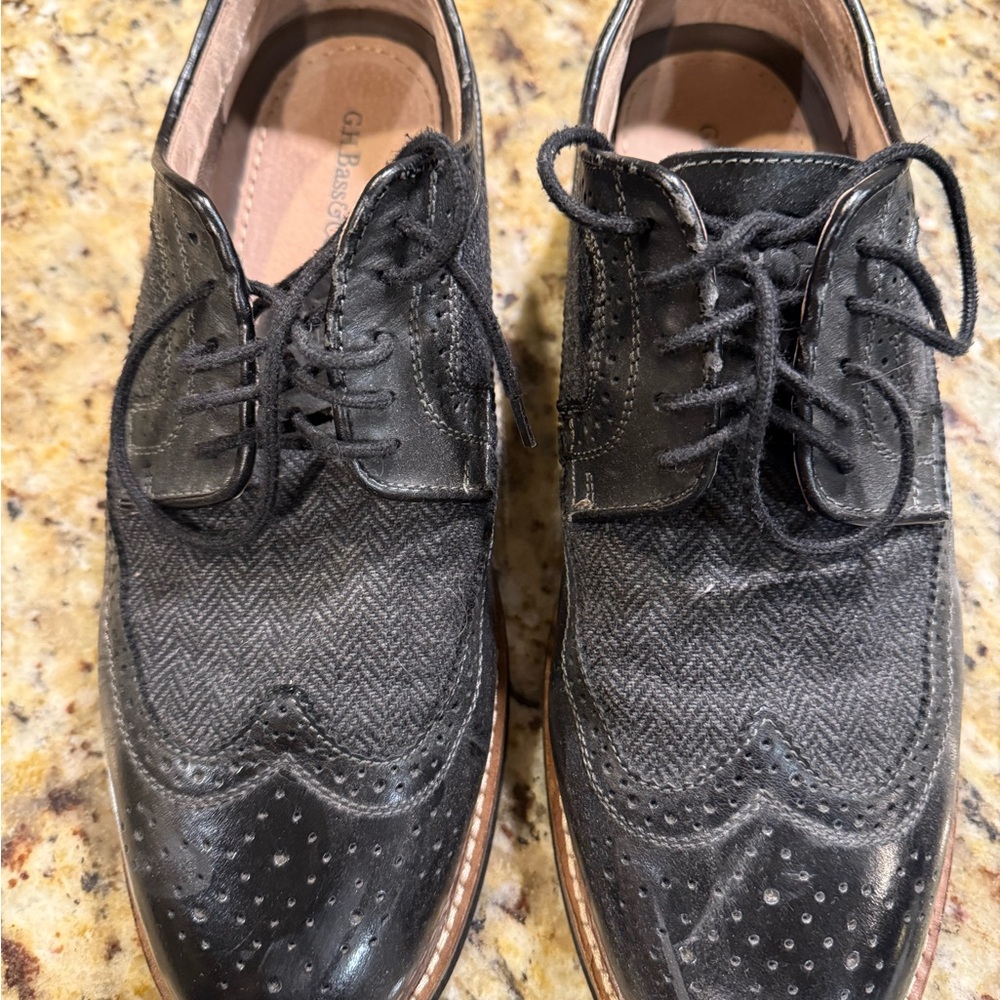 G.H. Bass & Co Wingtip Oxford Shoes
